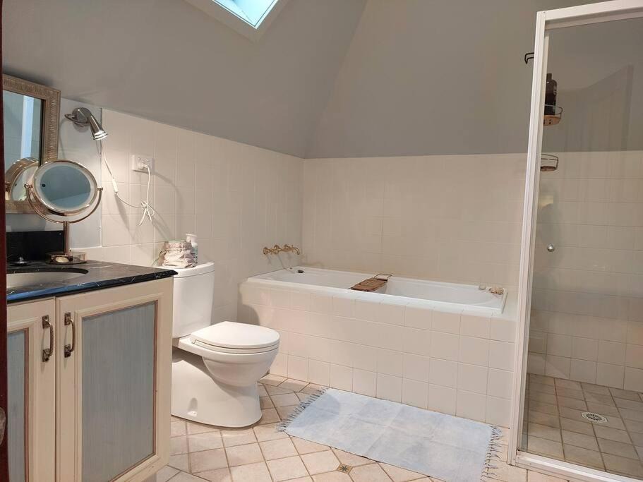 Photo of Bathroom in Nulkaba