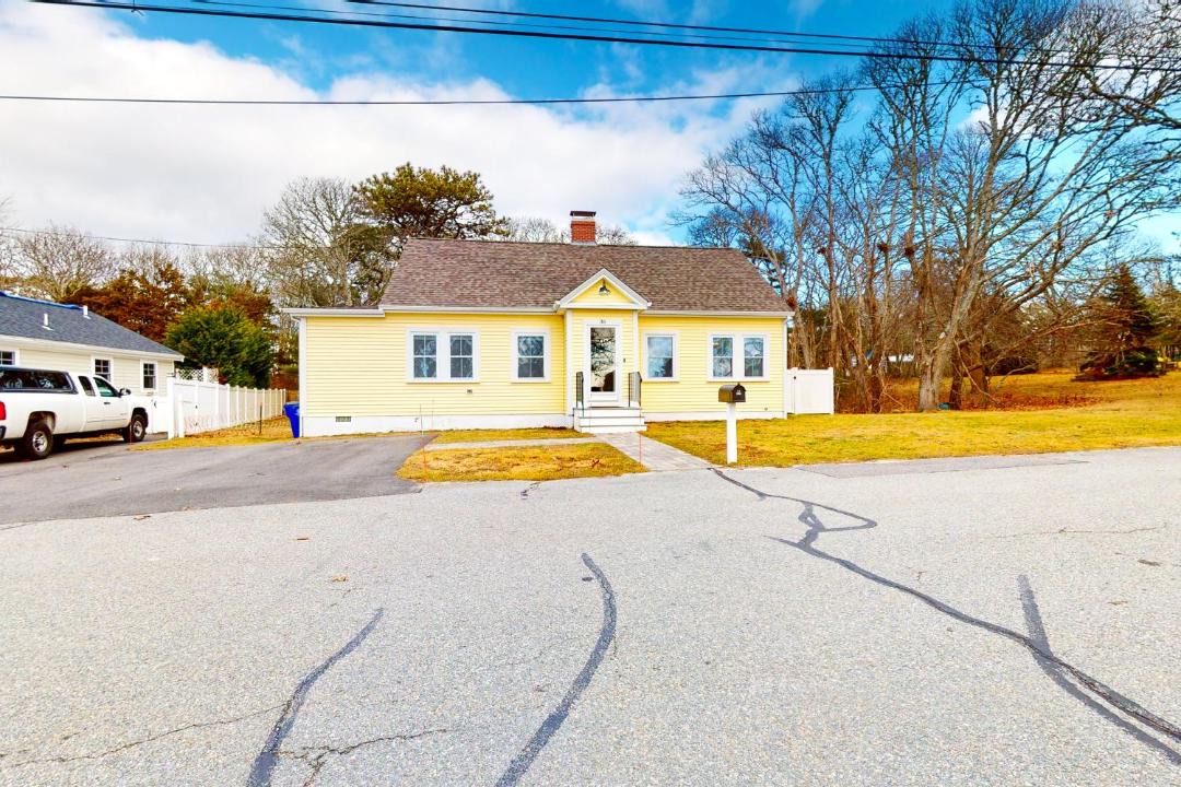 Photo of Buildings in Buzzards Bay