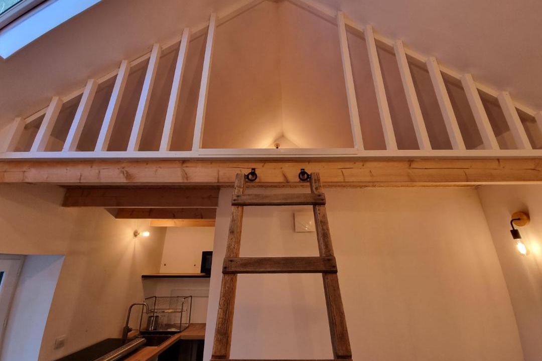 Photo of Others in Breles