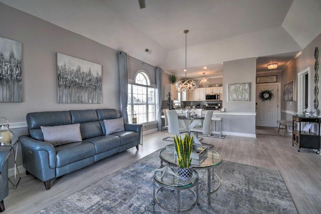 Photo of Livingroom in Central Myrtle Beach