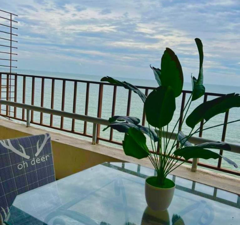 Photo of Patio Balcony in Taman Haji Zainal