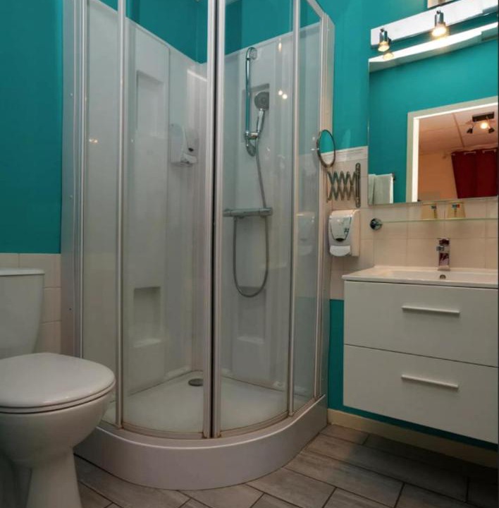 Photo of Bathroom in Montmarault