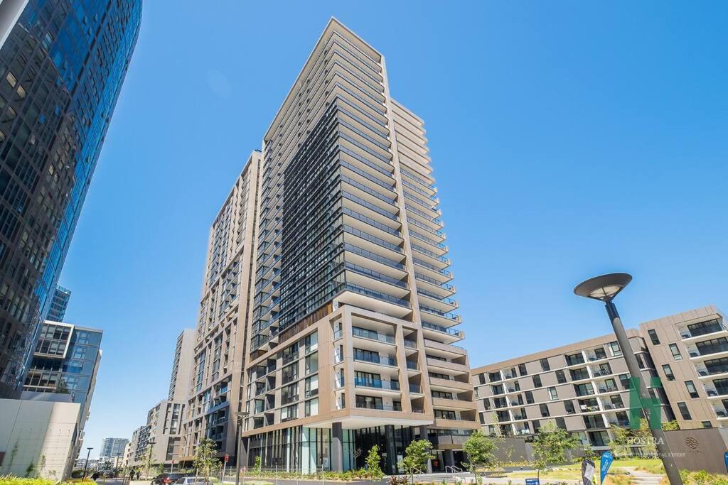 Photo of Buildings in Wentworth Point