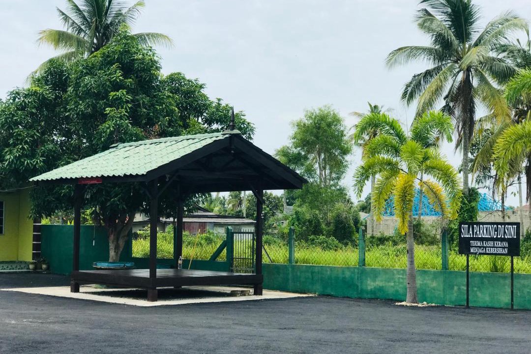 Photo of Buildings in Kampung Pengkalan Maras