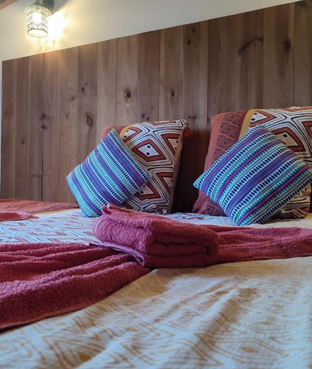 Photo of Others in Andres