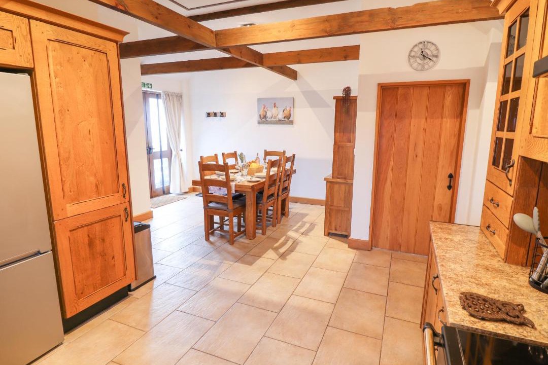 Photo of Others in Alford