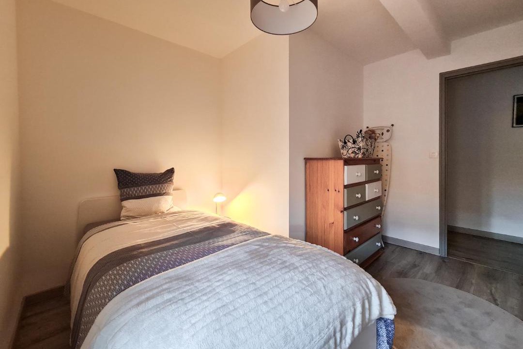 Photo of Others in Carvin