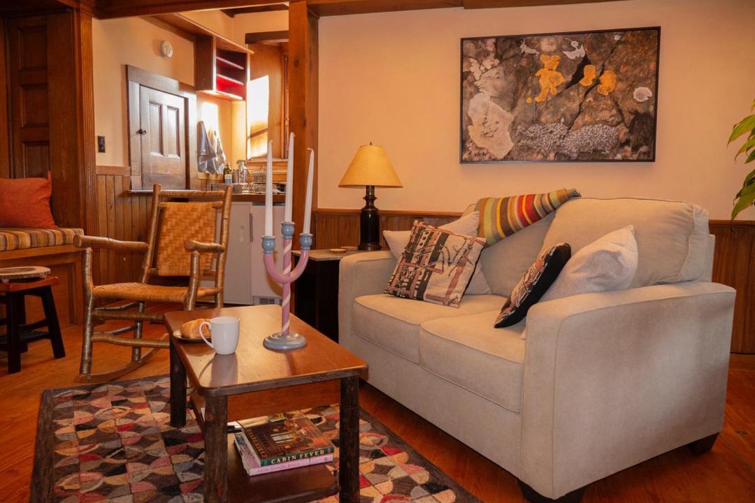 Photo of Livingroom in Elizabethtown