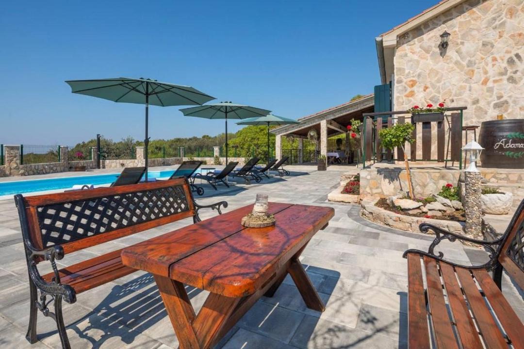 Photo of Patio Balcony in Jarebinjak