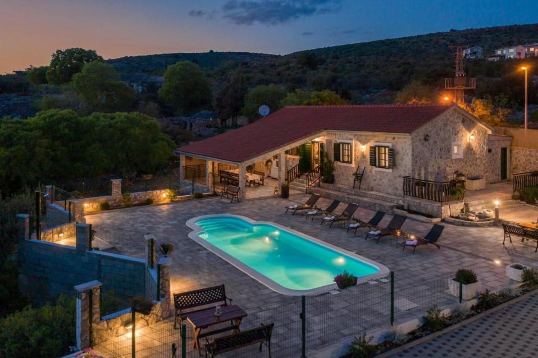 Photo of Outdoor in Jarebinjak