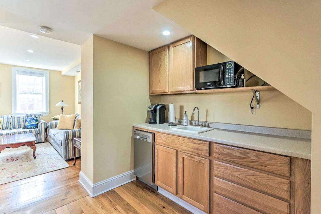 Photo of Kitchen in Leesburg's Old and Historic District