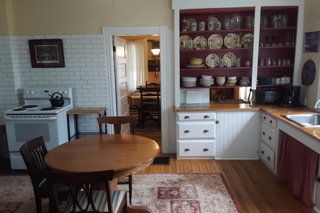 Photo of Others in Kingfield