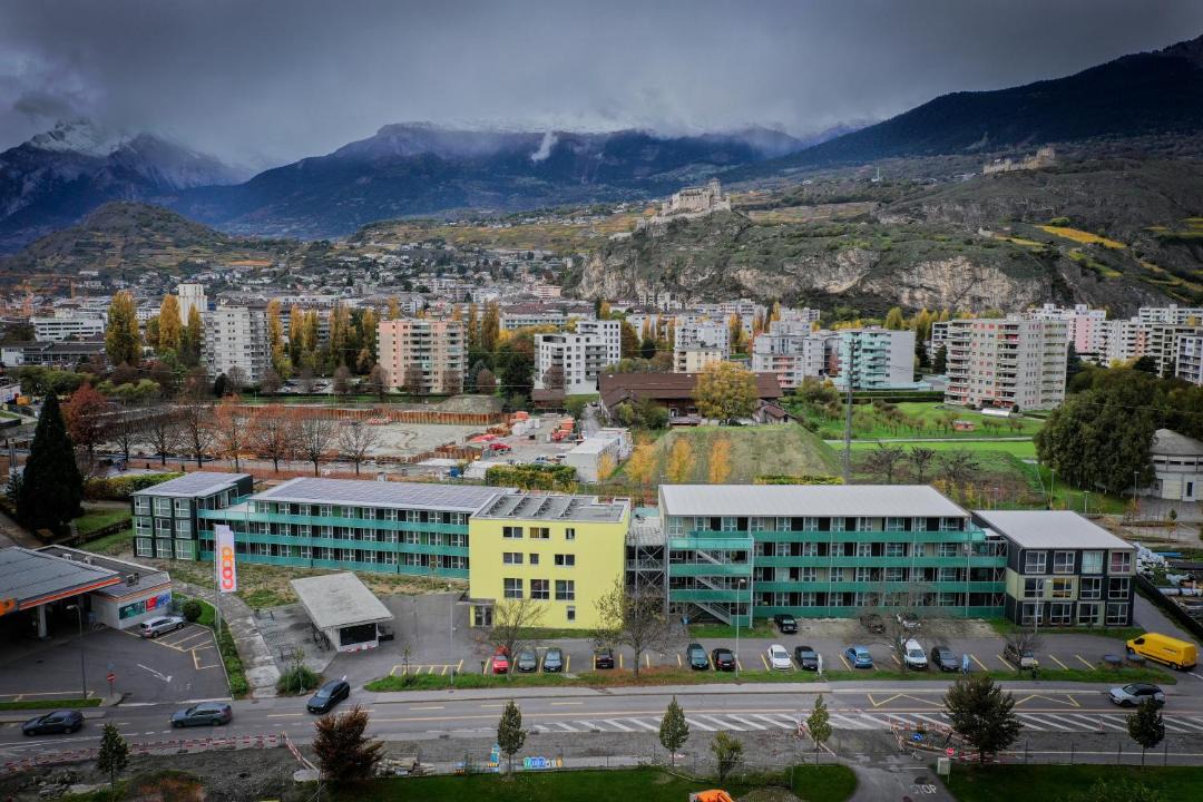 Photo of Others in Sion