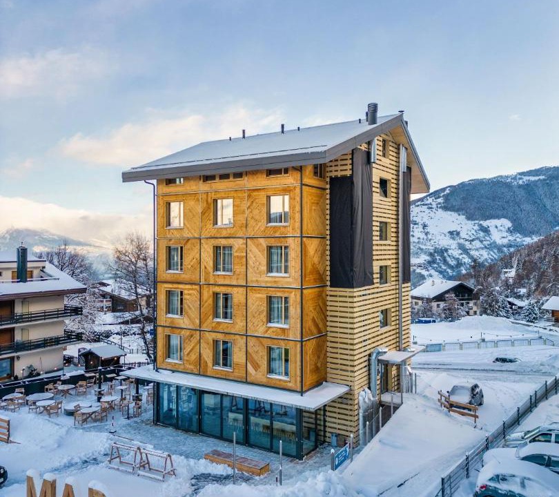Photo of Buildings in Saint-Pierre-de-Clages