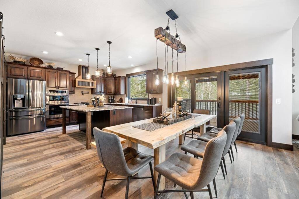 Photo of Livingroom in Lead