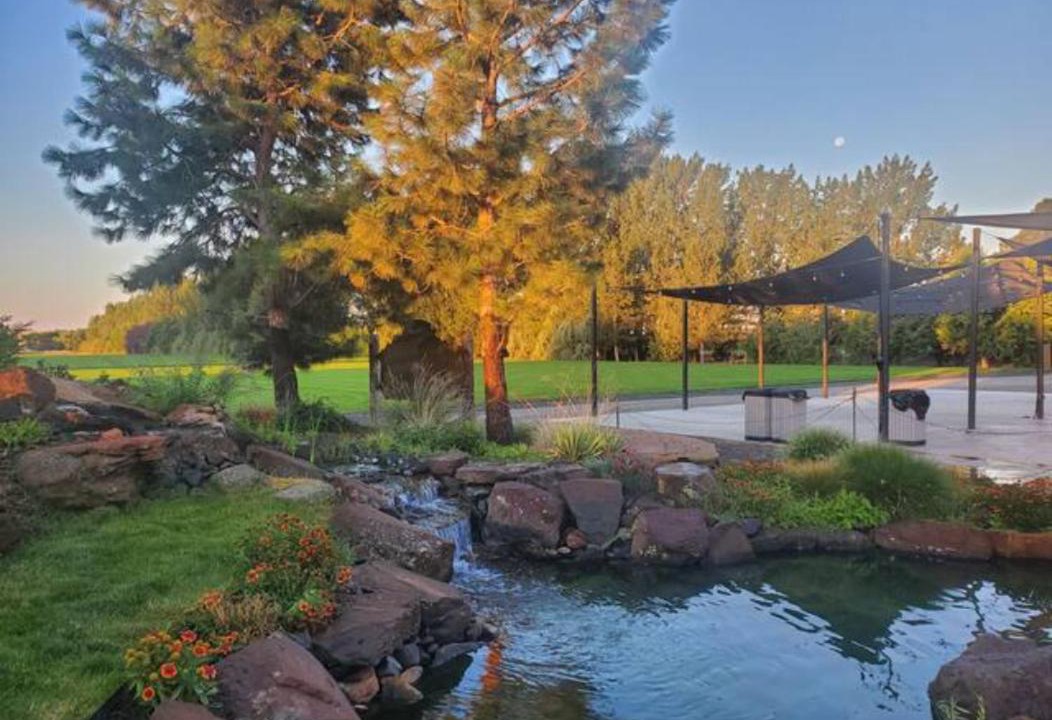 Photo of Others in Weiser