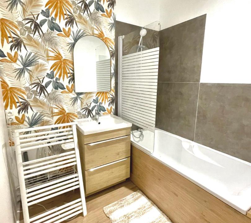 Photo of Others in Alencon