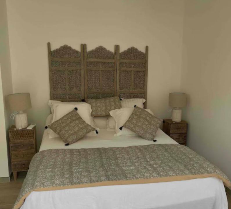 Photo of Others in Bains de Guitera