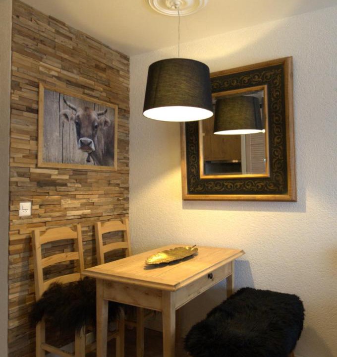 Photo of Livingroom in Lens