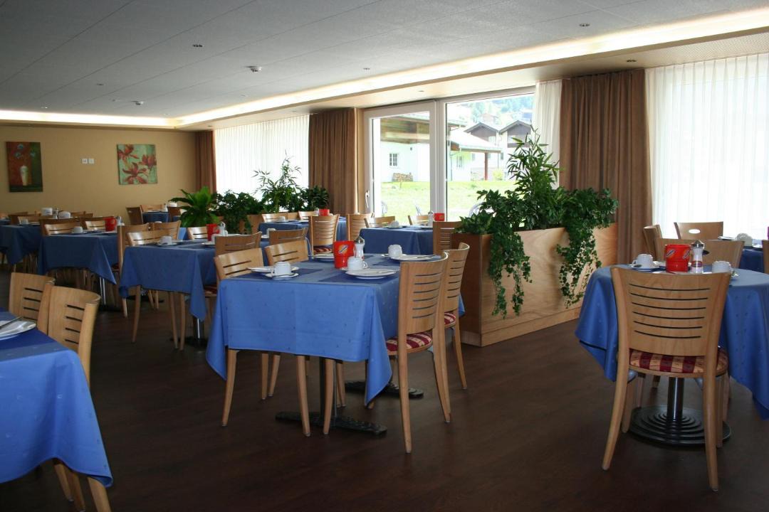 Photo of Others in Taesch