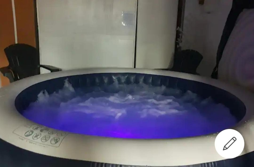 Photo of Others in Reux