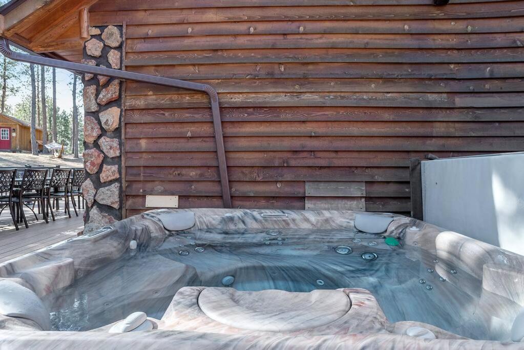 Photo of Others in Custer