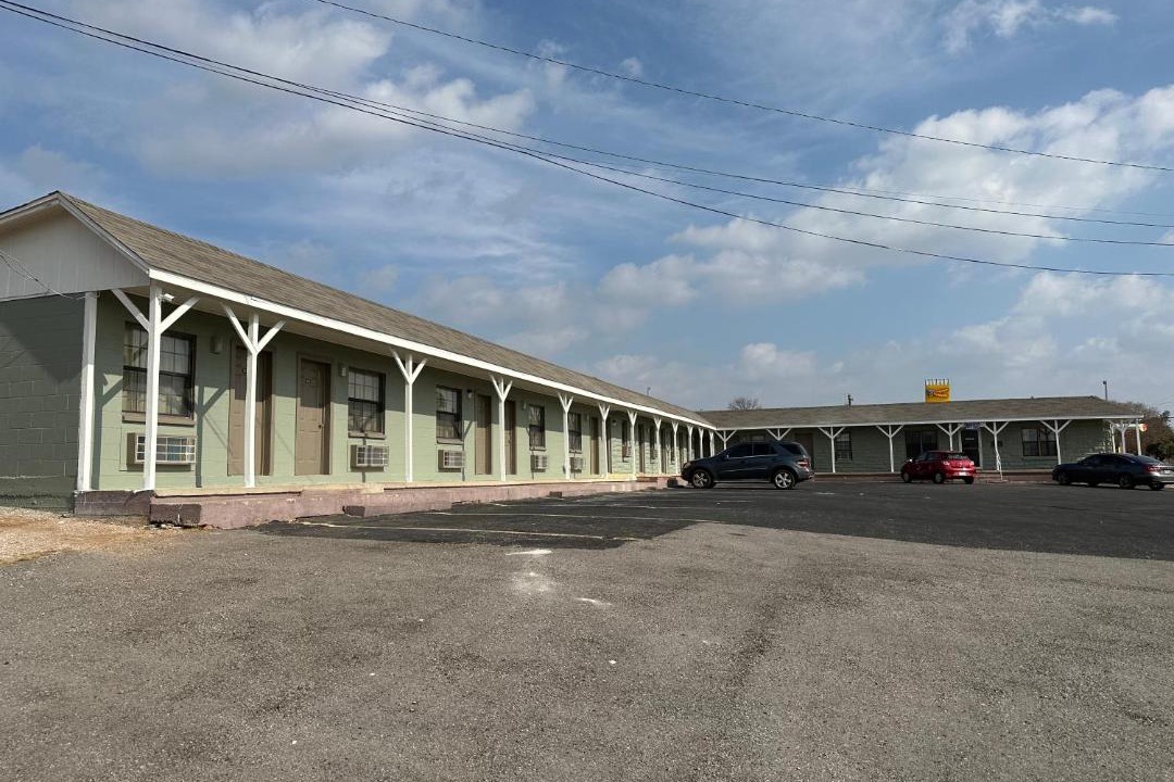 Photo of Buildings in Llano