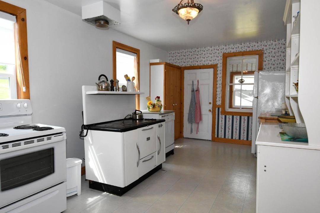 Photo of Kitchen in Perce