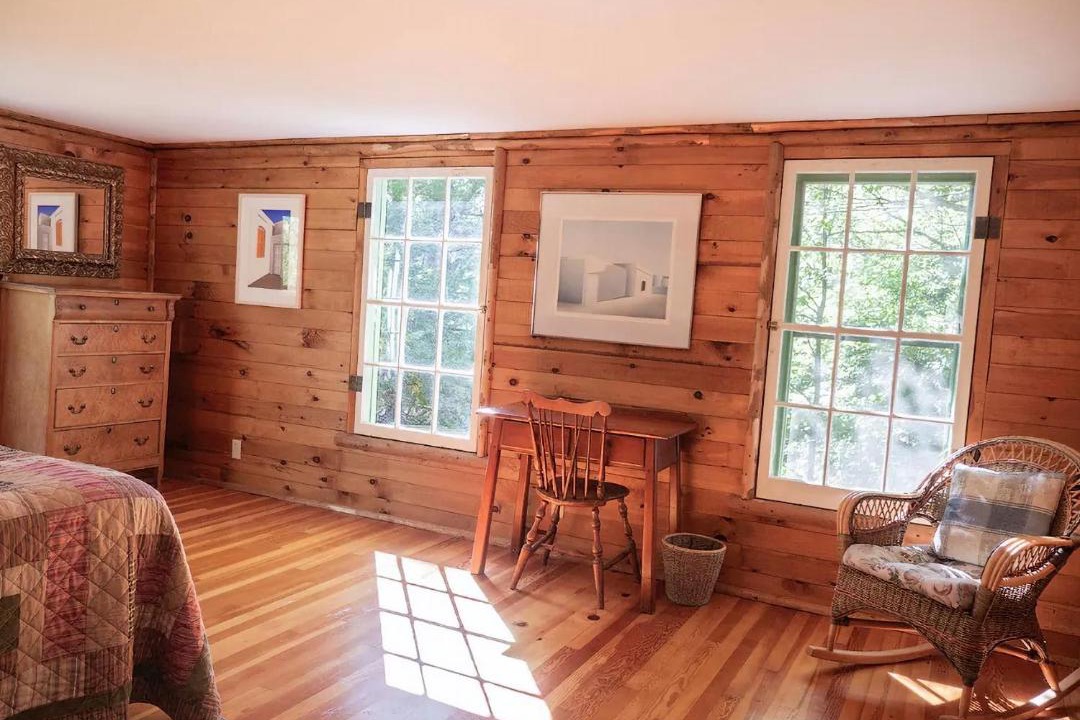 Photo of Livingroom in Elizabethtown