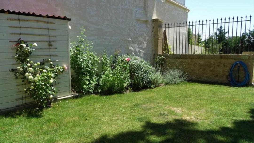 Photo of Others in Camaret-sur-Aigues