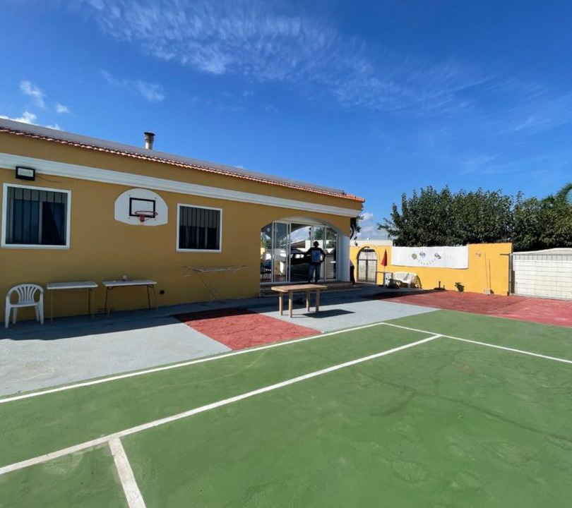 Photo of Buildings in Moncofar