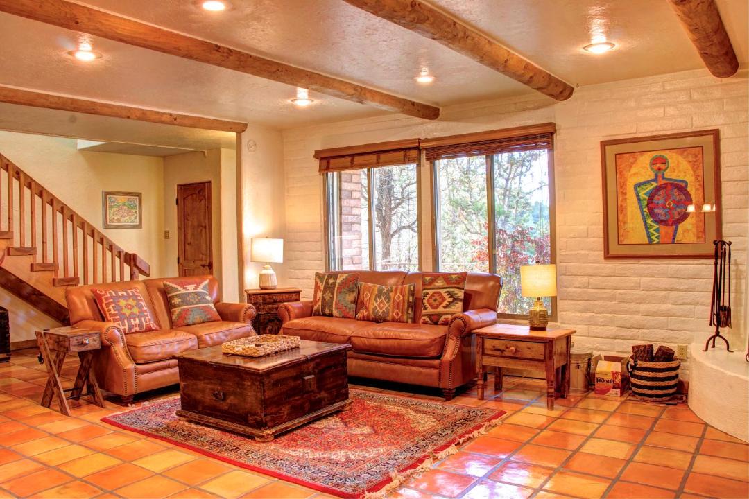 Photo of Livingroom in Northeast Santa Fe