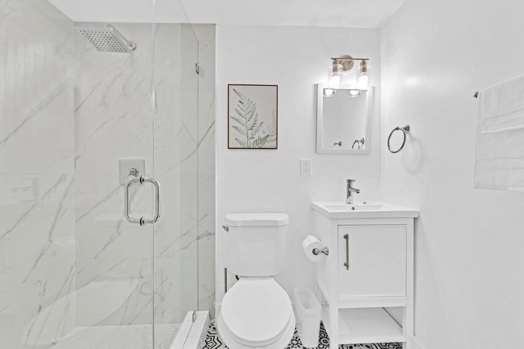 Photo of Bathroom in River Oaks