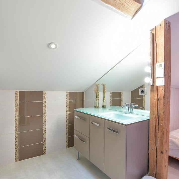 Photo of Others in Montmerle-sur-Saone