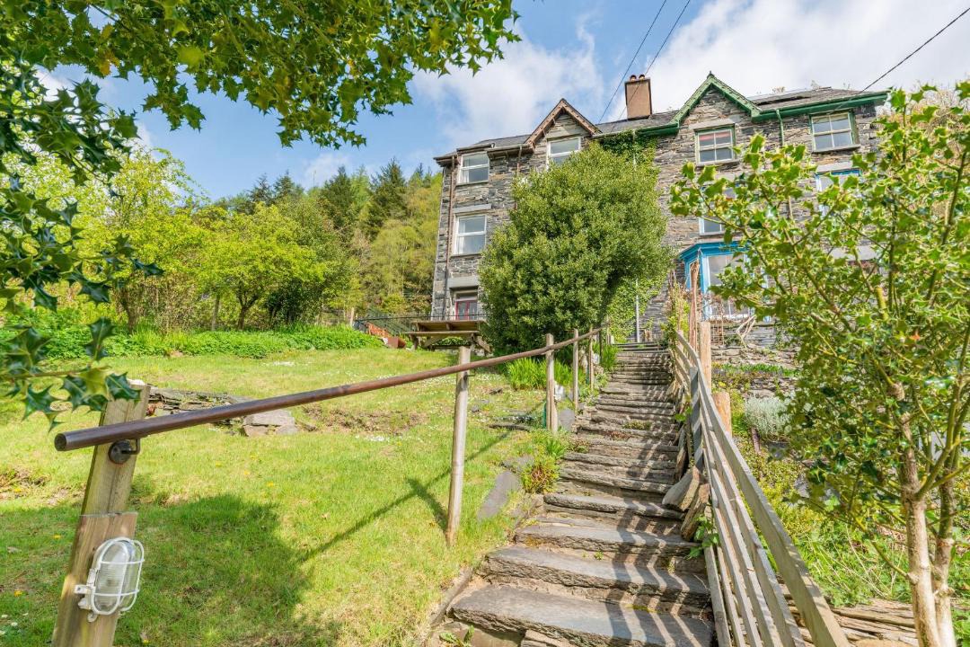 Photo of Others in Corris