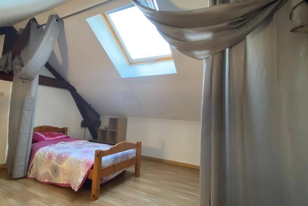 Photo of Bedroom in Raddon-et-Chapendu