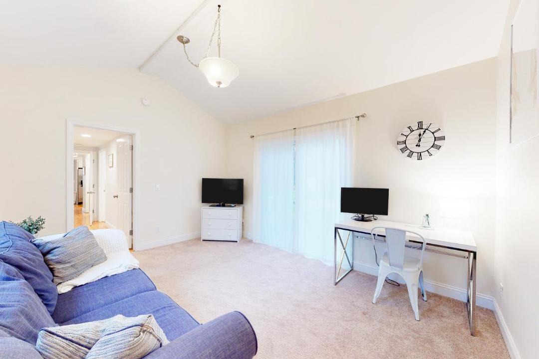 Photo of Livingroom in New Seabury