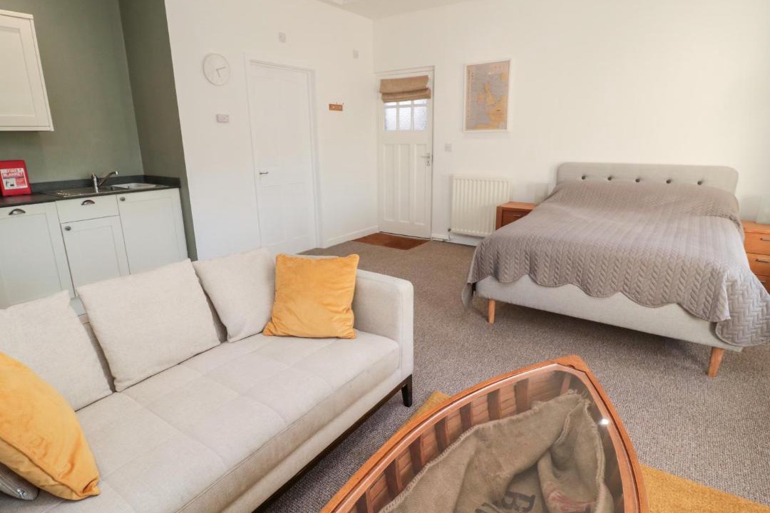 Photo of Others in Ford