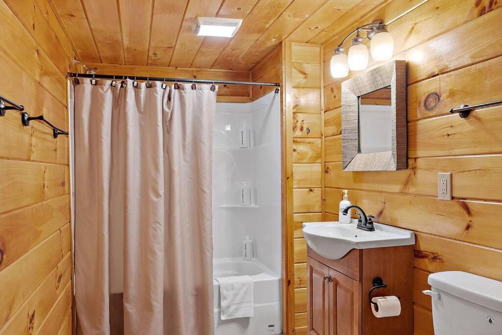 Photo of Others in Weirs Beach