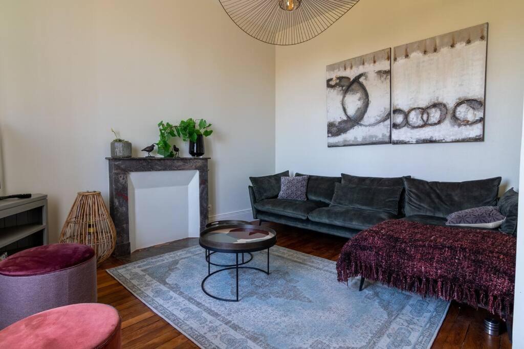 Photo of Livingroom in Chenehutte-Treves-Cunault