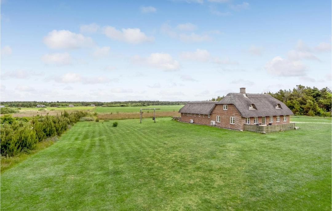 Photo of Others in Øhuse