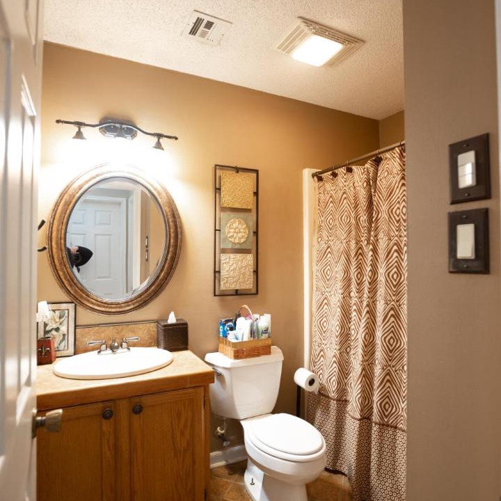 Photo of Bathroom in Alexandria