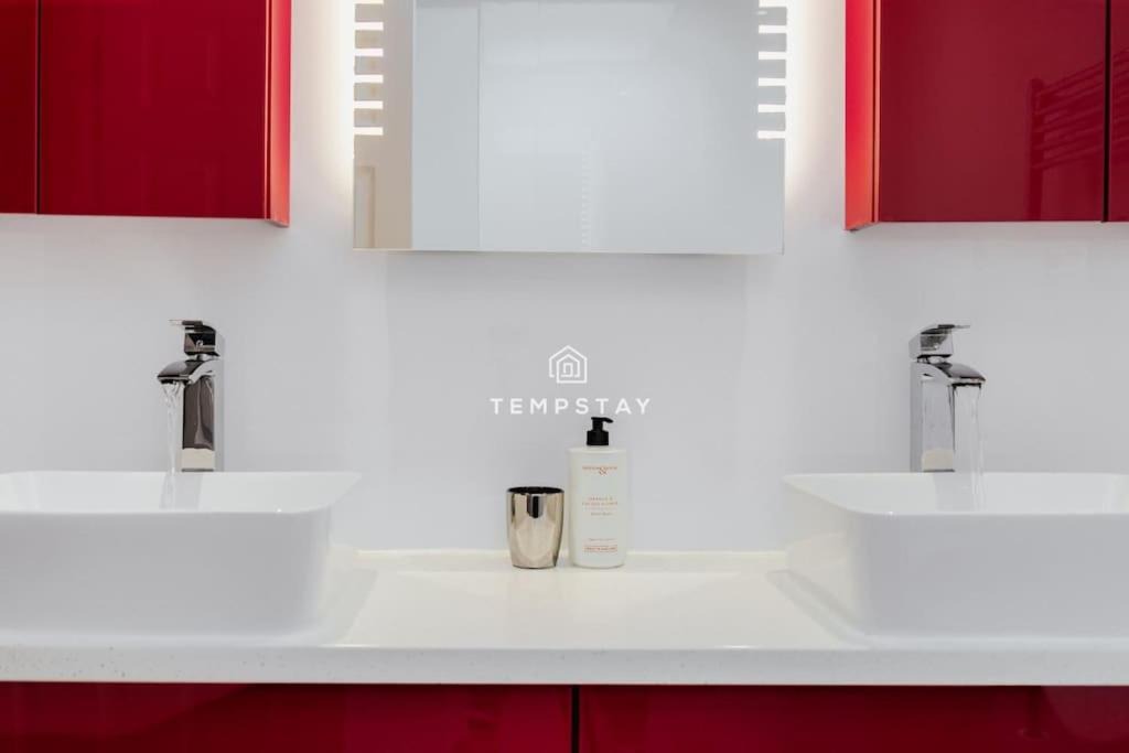 Photo of Others in Sunninghill