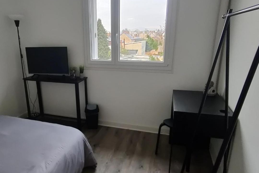 Photo of Bedroom in Alencon