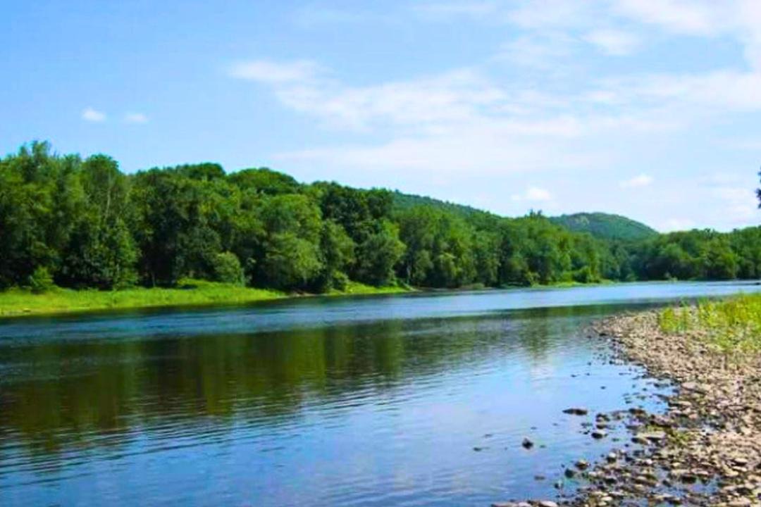 Photo of Outdoor in Montague