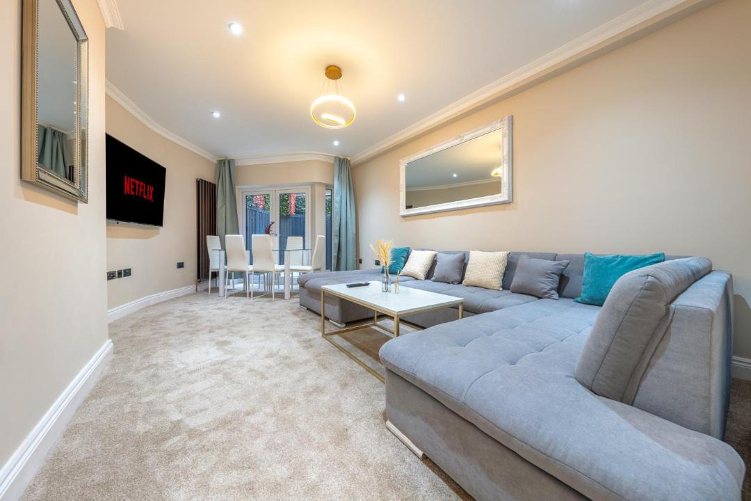 Photo of Livingroom in Bromley South