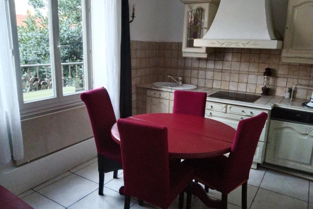 Photo of Livingroom in Village