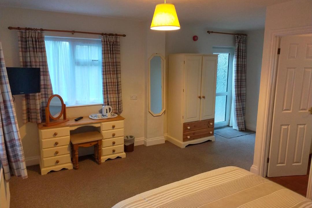 Photo of Others in Earls Croome