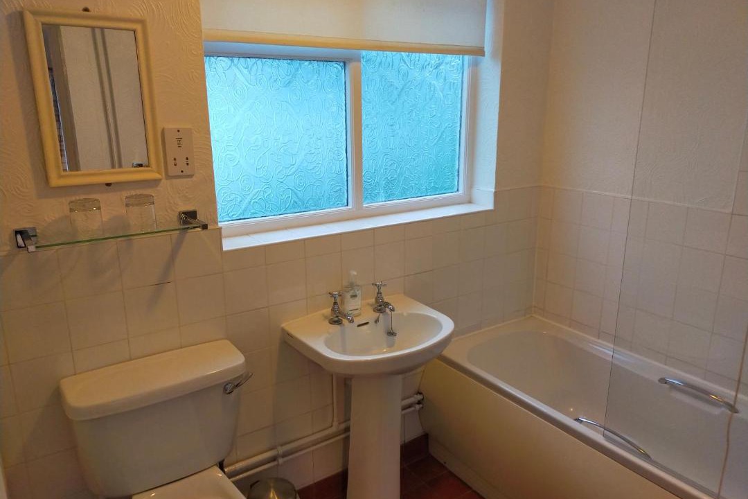 Photo of Bathroom in Earls Croome
