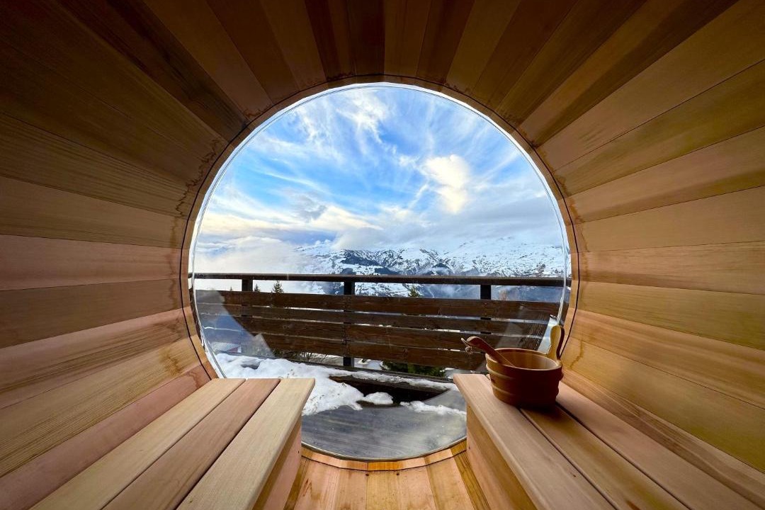 Photo of Others in Arc-1600